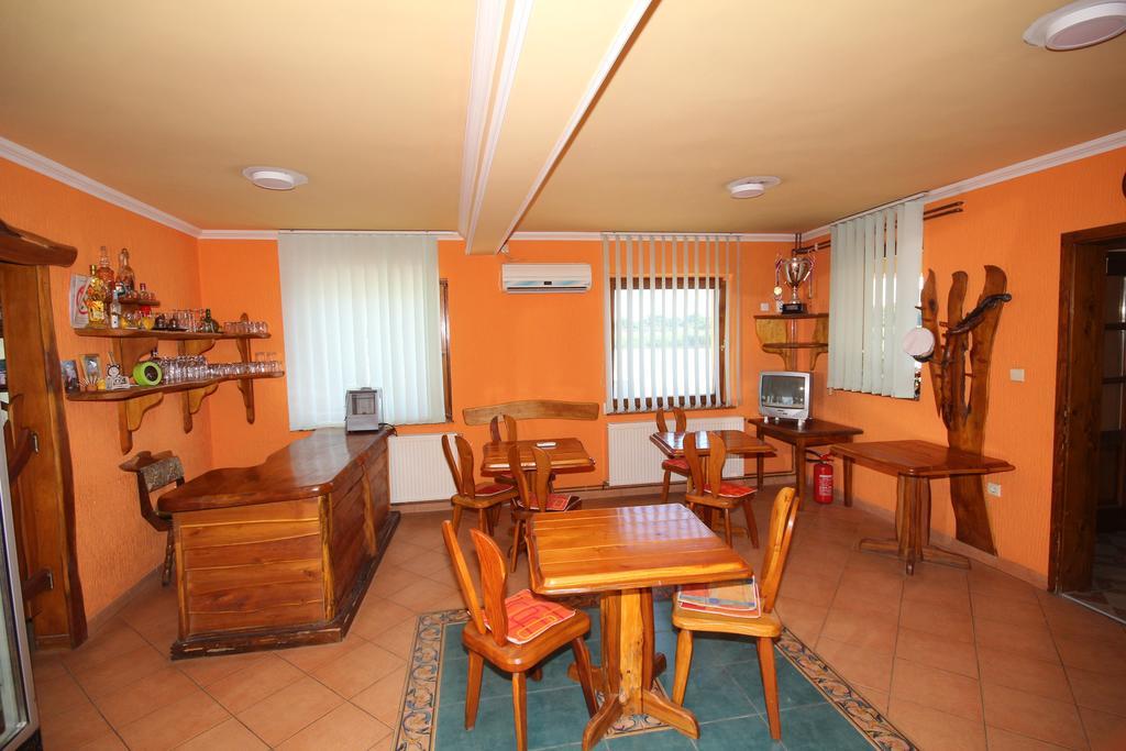 Guest House Vila Alexandar Палич Экстерьер фото